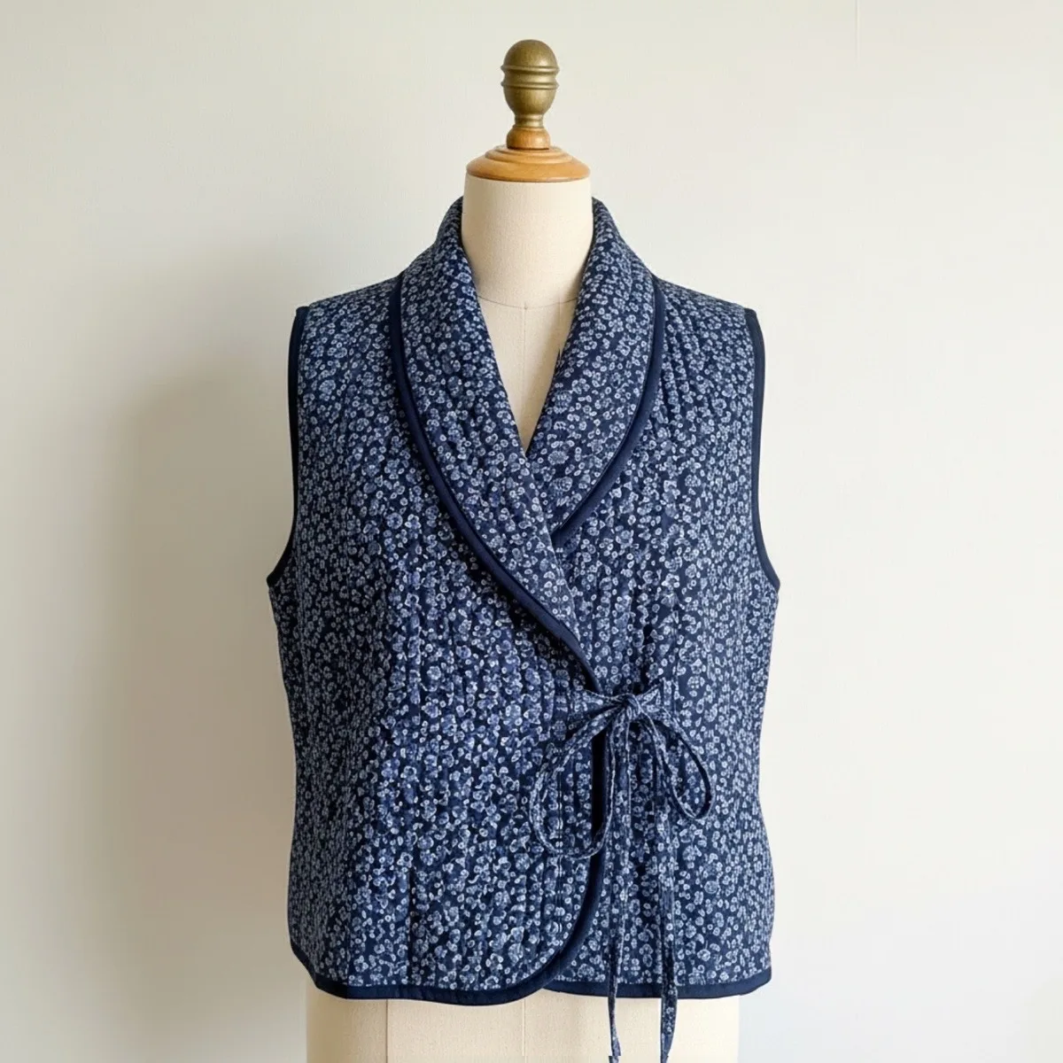 Blossom Quilted Vest Sewing Pattern — beginner friendly, sizes XXS–5XL